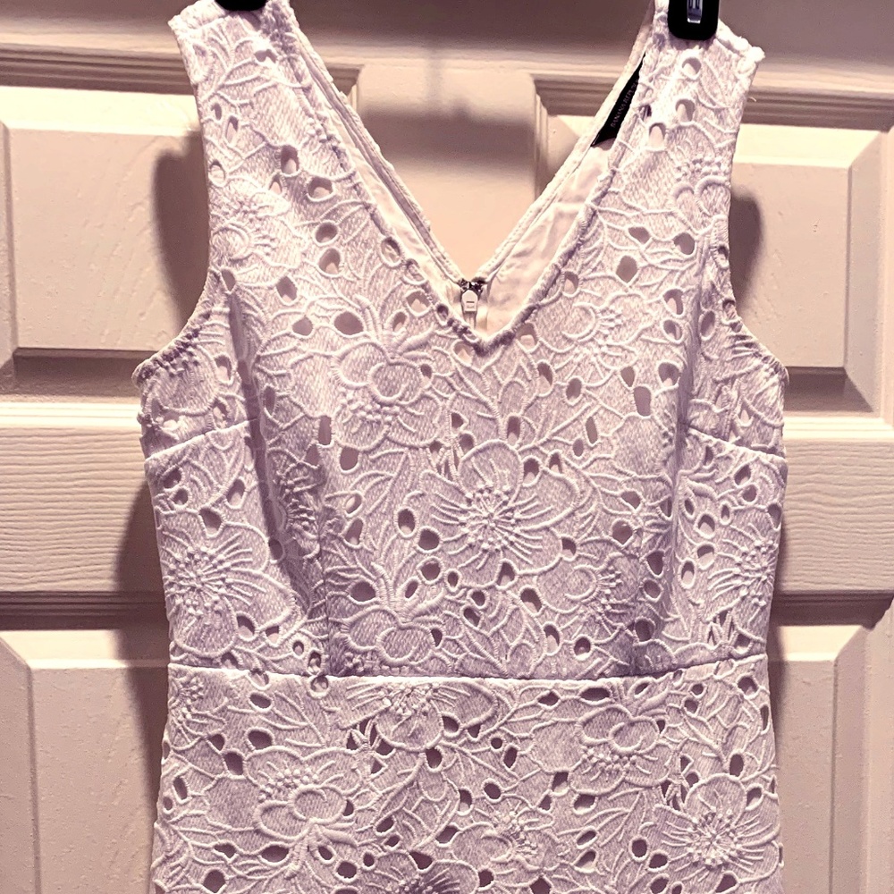 Banana Republic knee-length White Dress